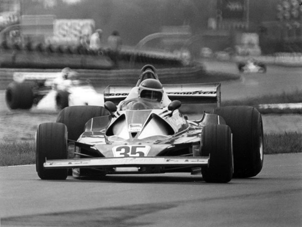 Carlos Reutemann 607