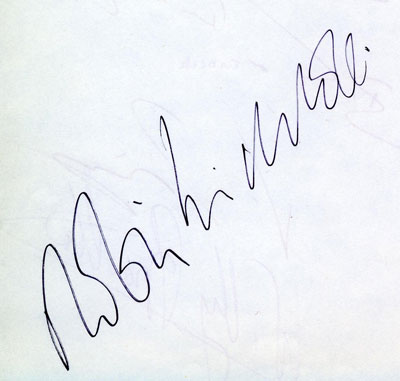 autograph ROBIN WIDDOWS_2
