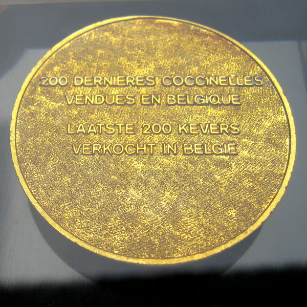 medal-last 200 beatles sold in Belgium-verso